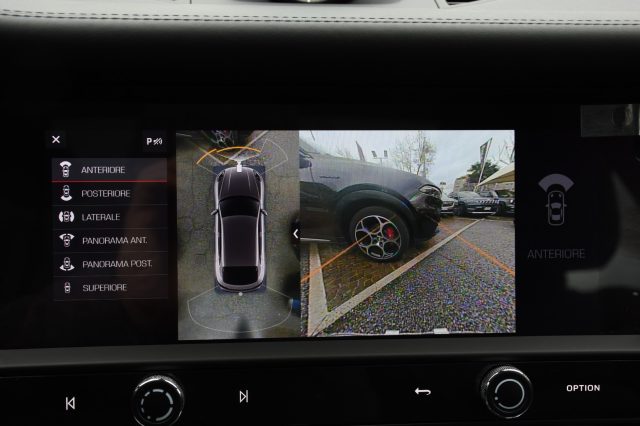 PORSCHE Macan usata, con Isofix