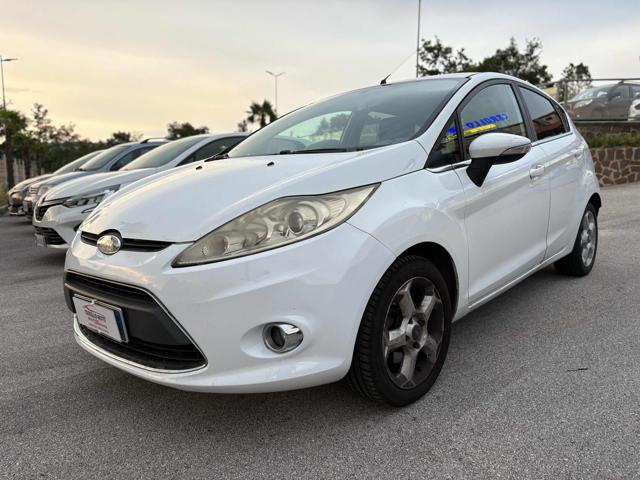 FORD Fiesta usata, con ABS