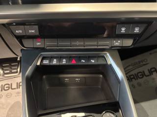 AUDI A3 usata, con Park Distance Control