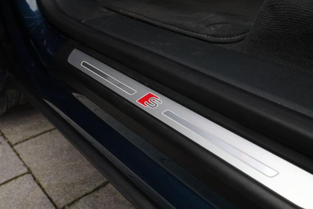 AUDI Q8 usata, con Luci diurne LED