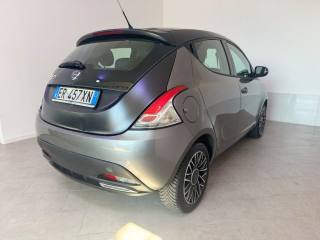 LANCIA Ypsilon usata 10