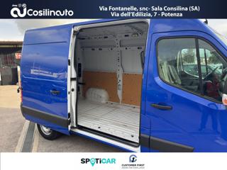 NISSAN Interstar usata, con Volante in pelle
