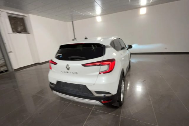 RENAULT Captur usata, con Alzacristalli elettrici