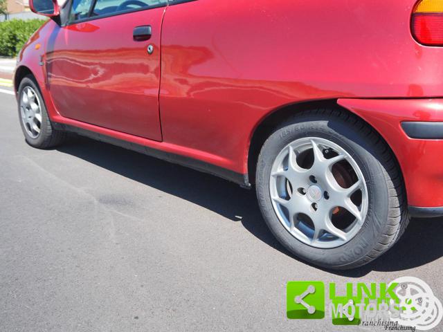 FIAT Punto usata 8