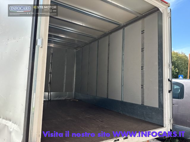 PEUGEOT Boxer usata, con Luci diurne LED