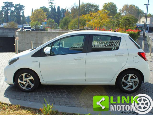 TOYOTA Yaris usata, con Airbag