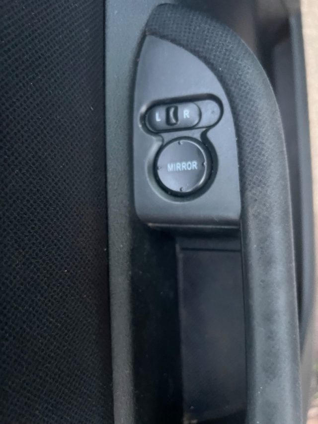 HONDA FR-V usata, con Specchietti laterali elettrici