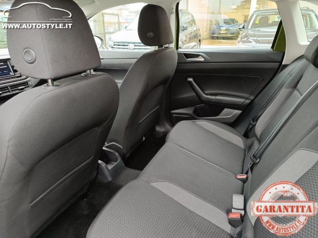 VOLKSWAGEN Taigo usata 65