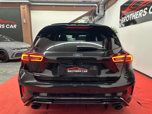 FORD Focus usata, con Autoradio