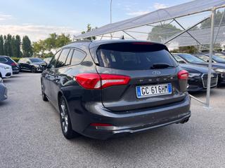 FORD Focus usata, con Park Distance Control