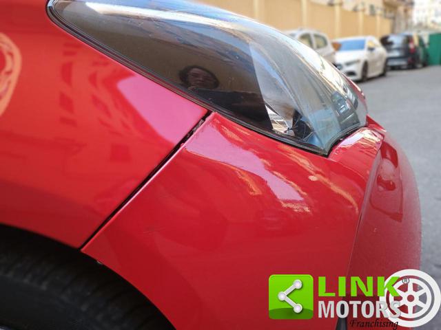 TOYOTA Yaris usata, con Fendinebbia