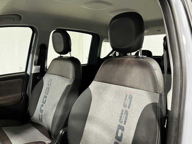 FIAT Panda Cross usata 17