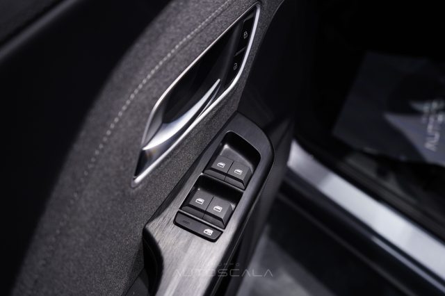 MG ZS usata, con Controllo trazione
