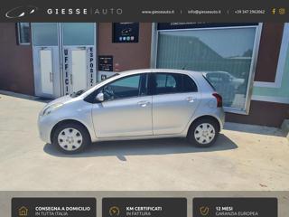 TOYOTA Yaris usata, con Autoradio