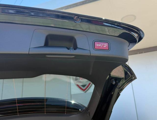 MERCEDES-BENZ GLA 200 usata, con Servosterzo