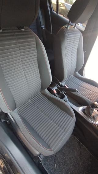 PEUGEOT 208 usata, con Android Auto