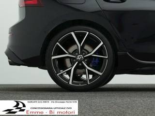 VOLKSWAGEN Golf usata, con Sensori di parcheggio posteriori