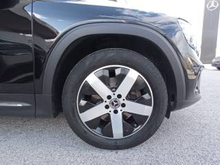 MERCEDES-BENZ GLB 200 usata, con Alzacristalli elettrici