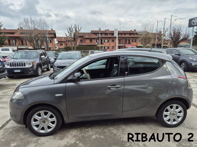 LANCIA Ypsilon usata, con Airbag