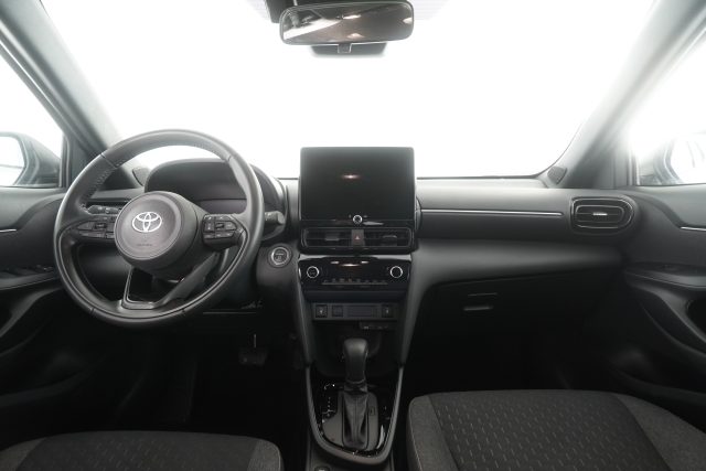 TOYOTA Yaris Cross usata 4