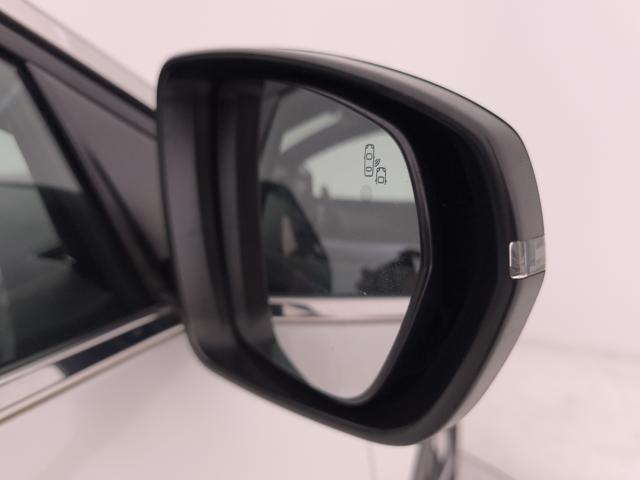 PEUGEOT 5008 usata, con Sensori di parcheggio posteriori