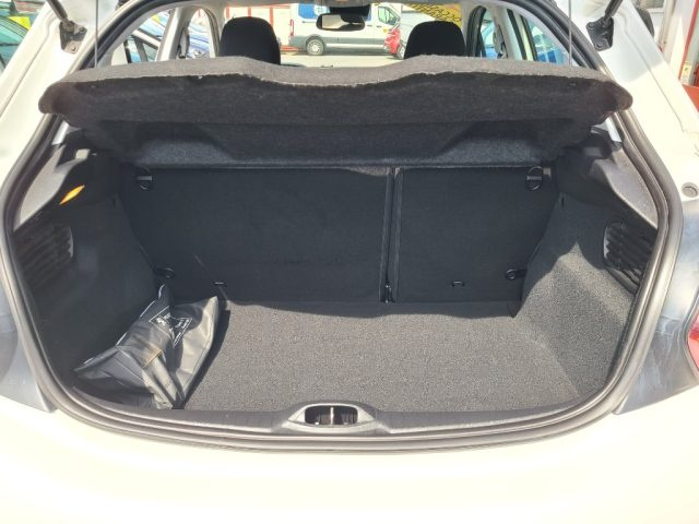 PEUGEOT 208 usata, con Isofix