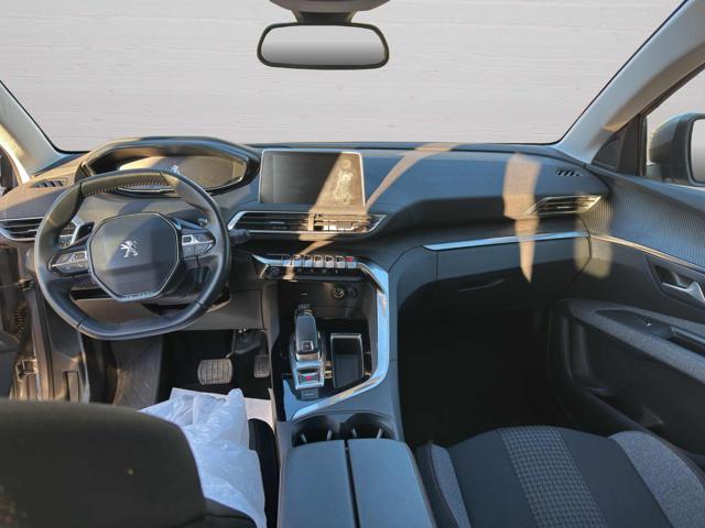 PEUGEOT 3008 usata, con Controllo automatico clima