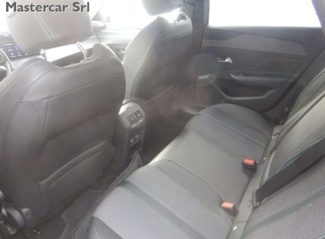 PEUGEOT 308 usata, con Autoradio