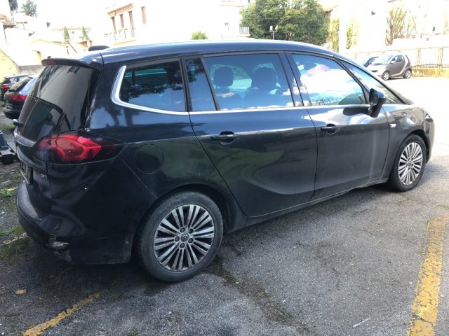 OPEL Zafira Tourer usata, con Autoradio