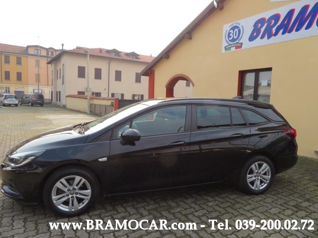 OPEL Astra usata, con Chiusura centralizzata