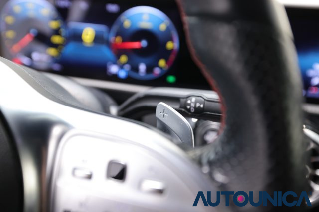 MERCEDES-BENZ A 200 usata, con Fari LED