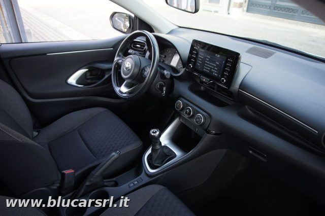 TOYOTA Yaris usata, con Servosterzo