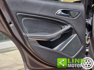 MERCEDES-BENZ GLA 200 usata, con Fari full-led