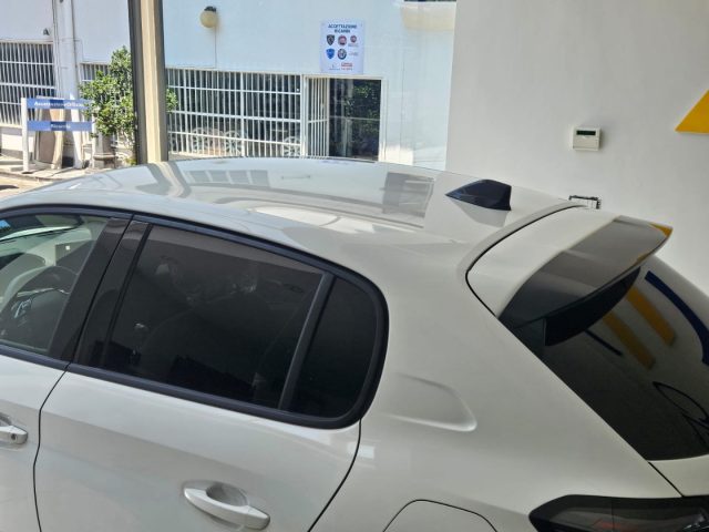PEUGEOT 208 usata, con Cerchi in lega
