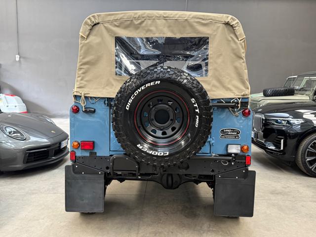 LAND ROVER Defender usata, con Sedile posteriore sdoppiato