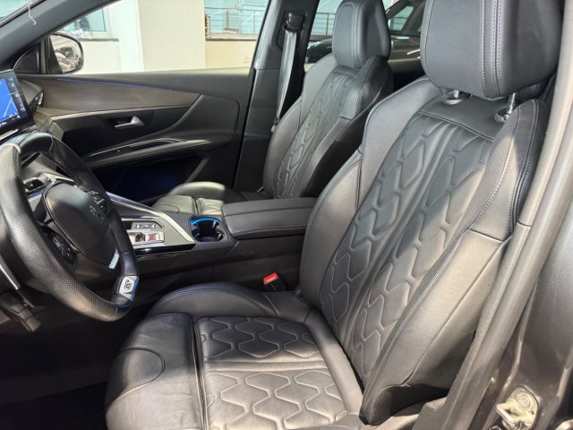 PEUGEOT 3008 usata, con Volante in pelle