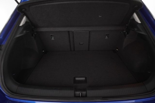 VOLKSWAGEN T-Roc usata 12