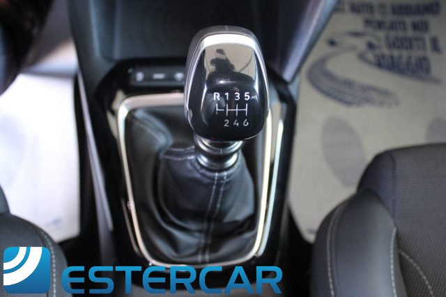OPEL Corsa usata, con Volante in pelle