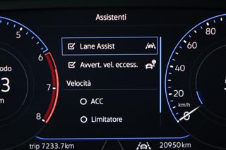 VOLKSWAGEN Taigo usata, con Cruise Control