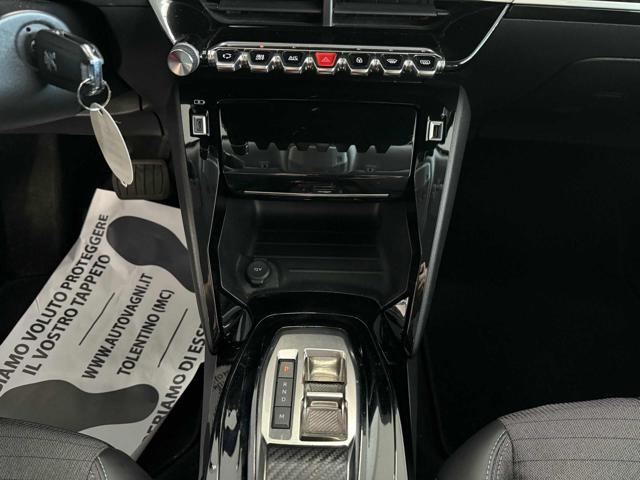 PEUGEOT 2008 usata, con Airbag testa