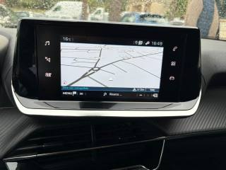 PEUGEOT 2008 usata, con Climatizzatore