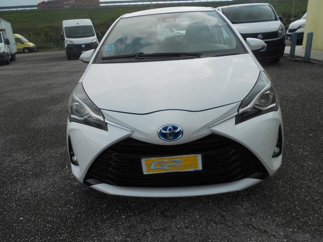 TOYOTA Yaris usata, con Airbag