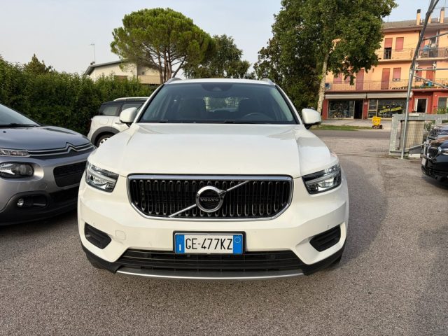 VOLVO XC40 usata, con Airbag laterali