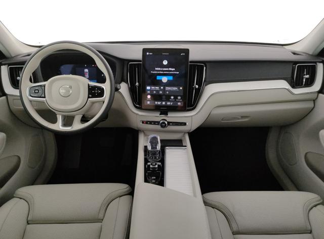 VOLVO XC60 usata, con Interni in pelle