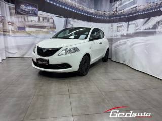 LANCIA Ypsilon usata, con Airbag laterali