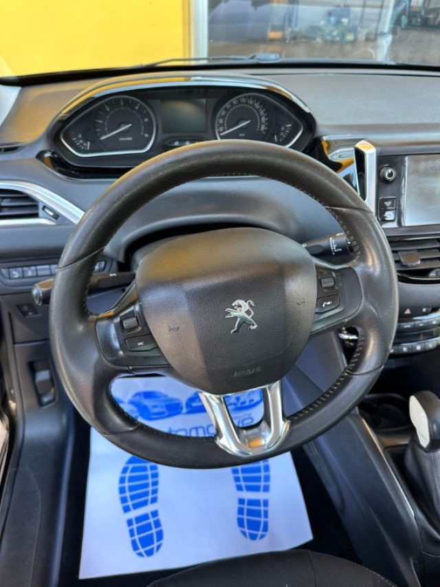 PEUGEOT 208 usata, con ESP