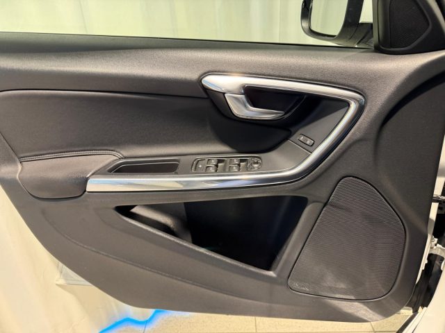 VOLVO V60 usata, con Cerchi in lega