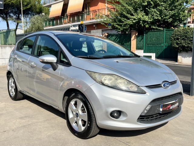 FORD Fiesta usata, con ABS