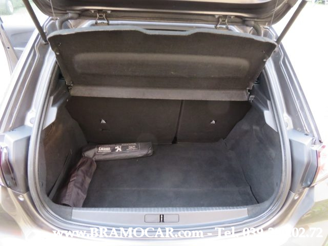 PEUGEOT 208 usata, con Controllo vocale