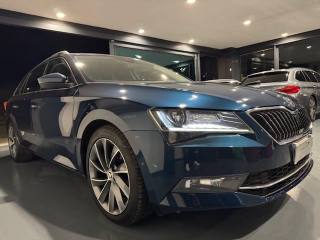 SKODA Superb usata, con Airbag laterali